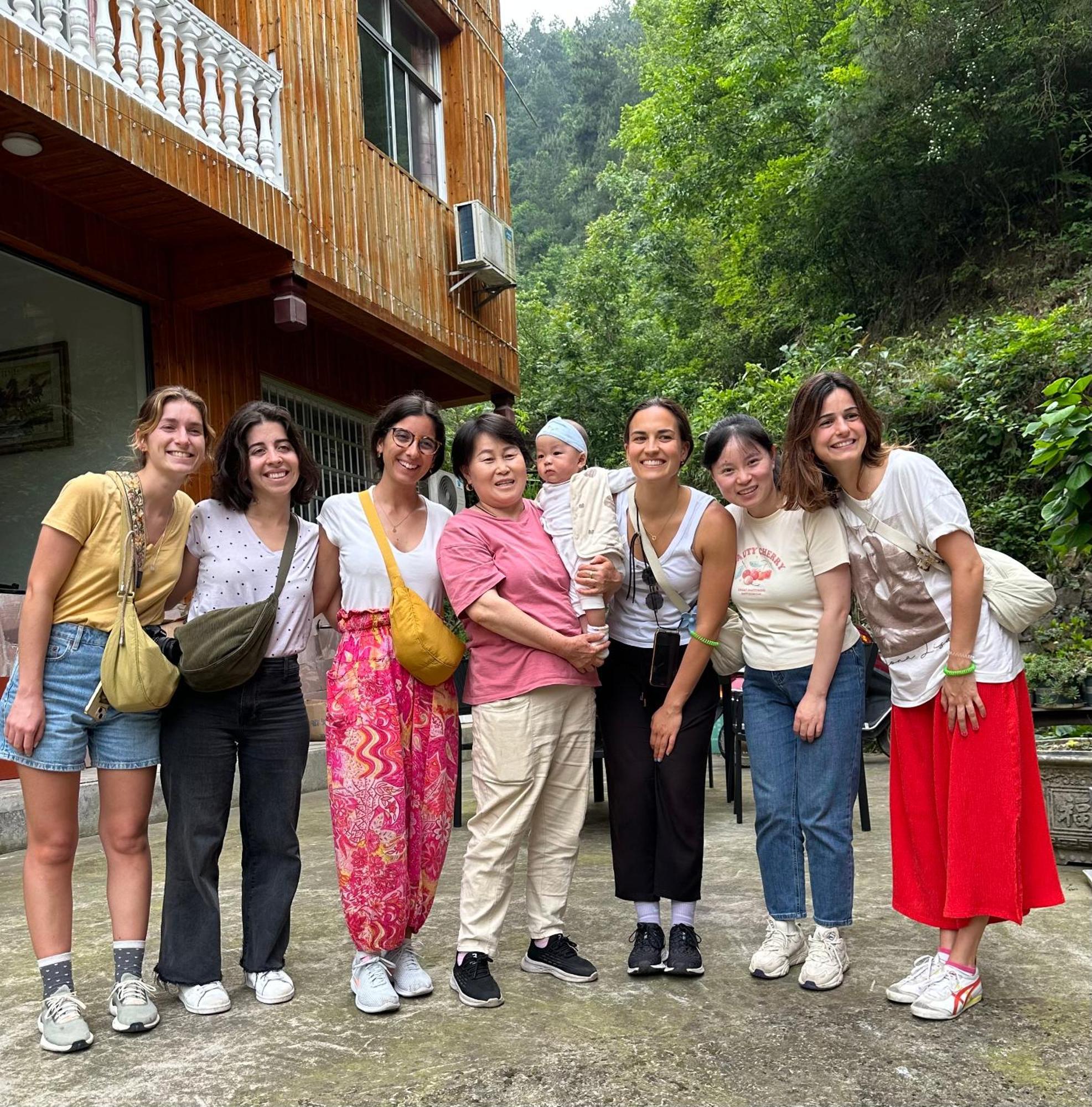 Tongfu Inn Zhangjiajie Exterior photo