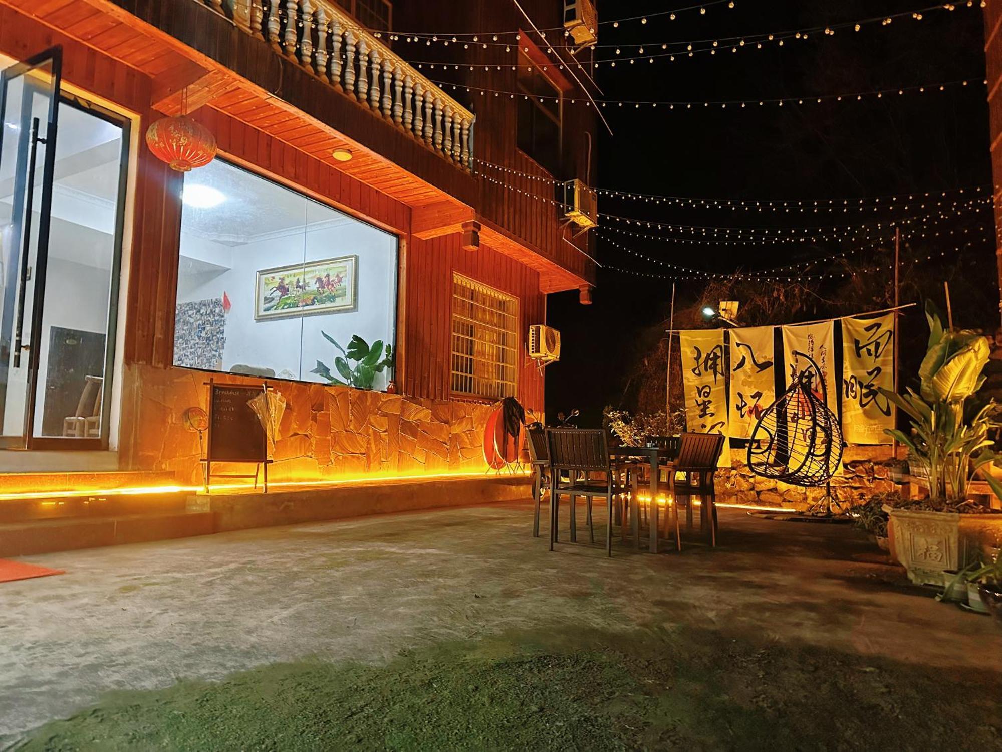 Tongfu Inn Zhangjiajie Exterior photo