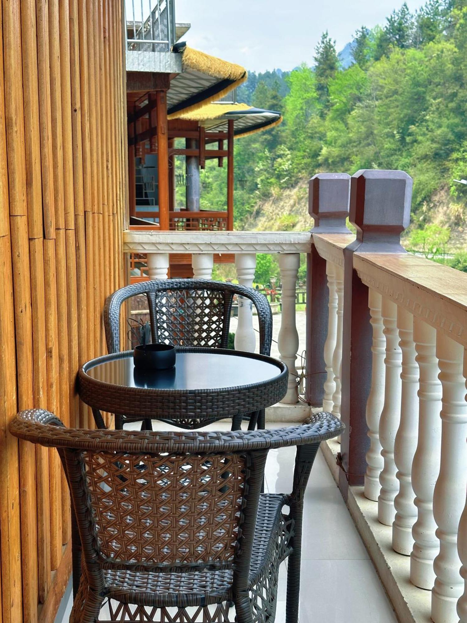 Tongfu Inn Zhangjiajie Exterior photo